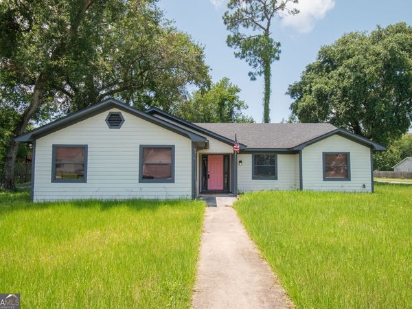 100 Pinedale Drive, St. Marys, GA 31558