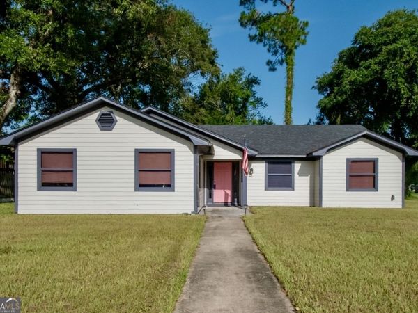 100 Pinedale Drive, St. Marys, GA 31558