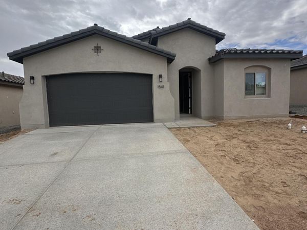 1541 Valle De Colores Street NW, Los Lunas, NM 87031
