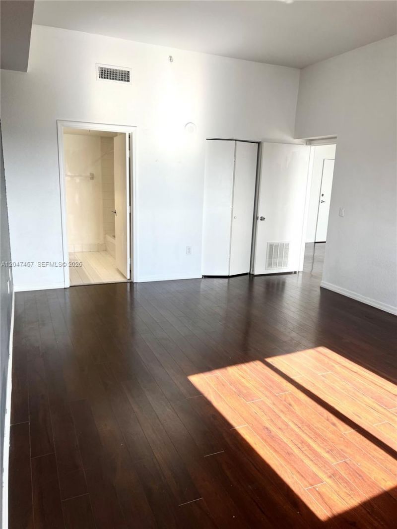 36 NW 6th Ave , Unit TS-1, Miami, FL 33128 Photo
