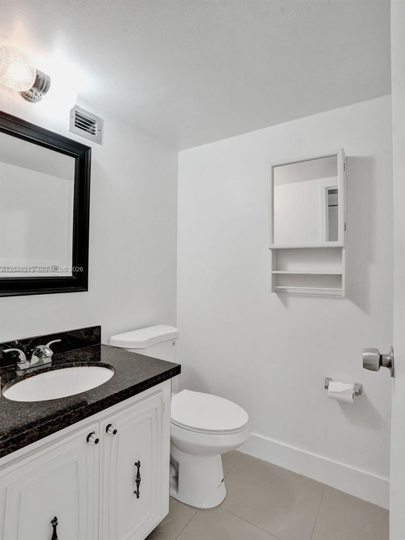 801 Three Islands Blvd, Unit 218, Hallandale Beach, FL 33009 Photo