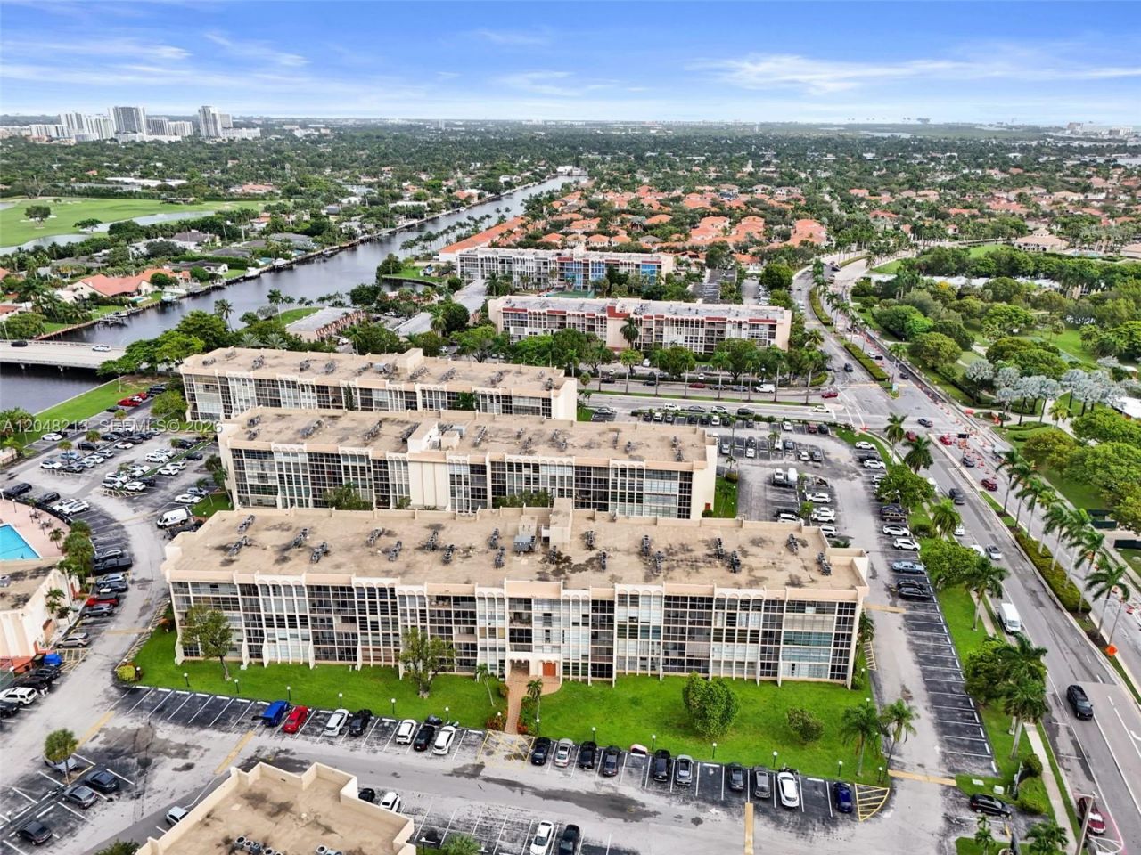 801 Three Islands Blvd, Unit 218, Hallandale Beach, FL 33009 Photo