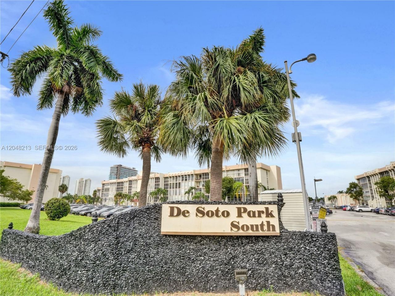 801 Three Islands Blvd, Unit 218, Hallandale Beach, FL 33009 Photo