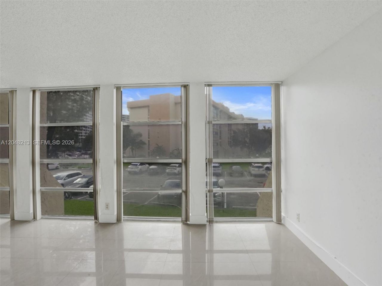 801 Three Islands Blvd, Unit 218, Hallandale Beach, FL 33009 Photo