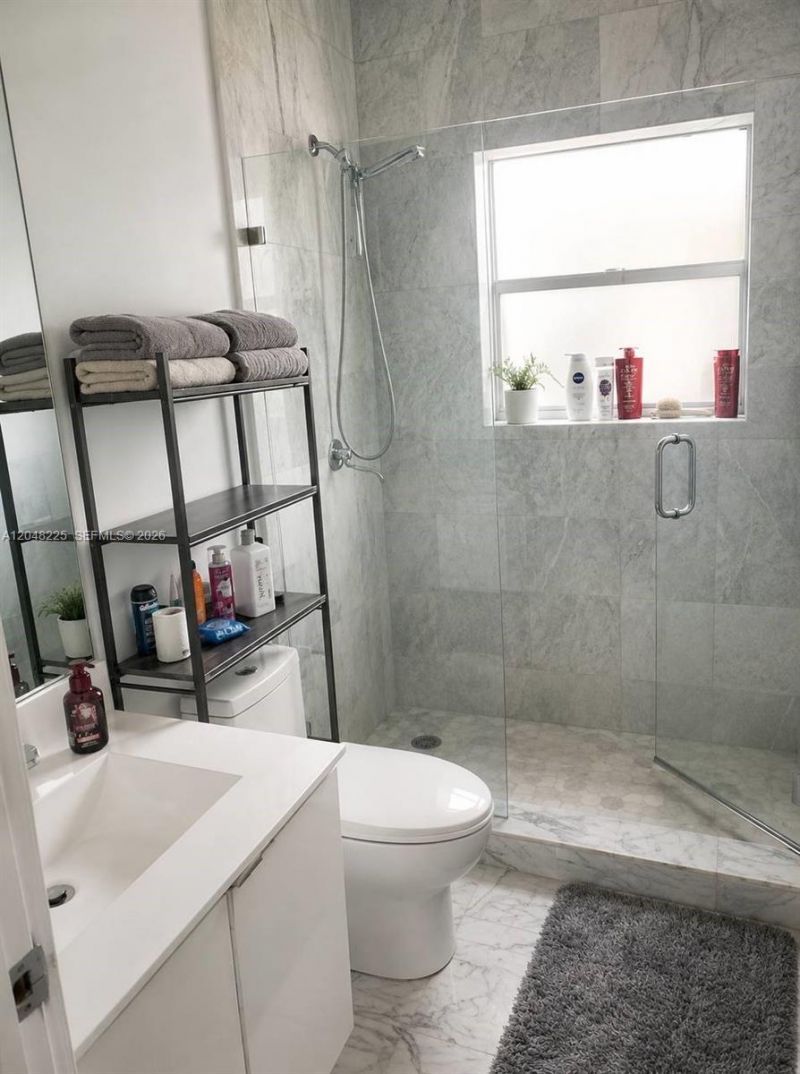 810 7th St , Unit 205, Miami Beach, FL 33139 Photo