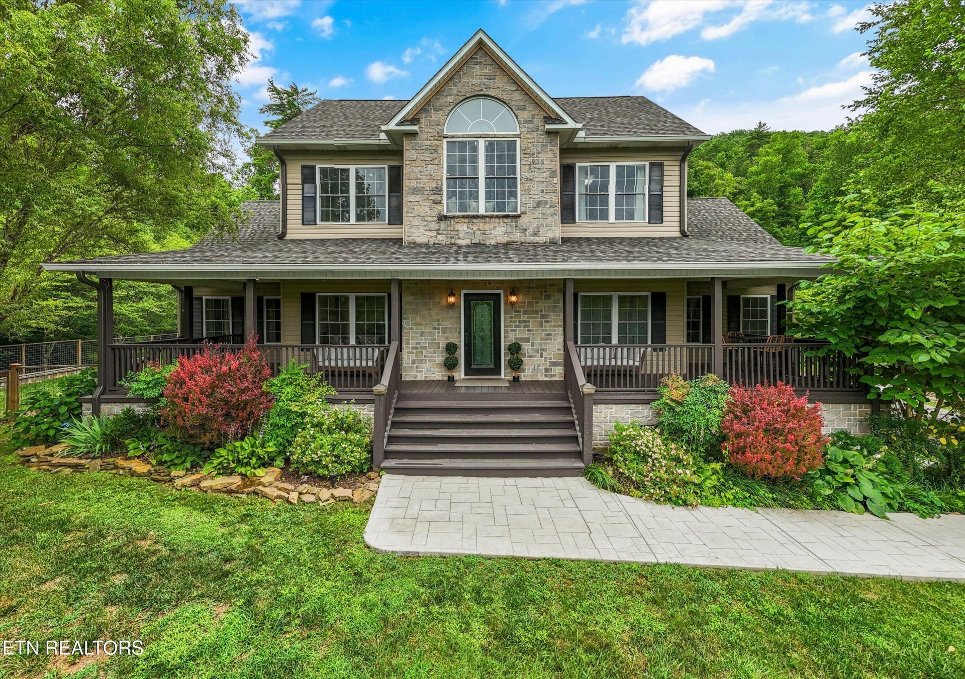 130 Old Walls Hollow Rd, Harriman, TN 37748 Main Photo