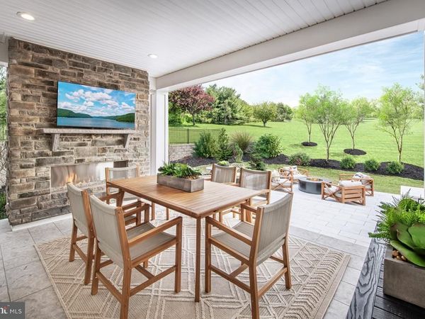 103 CASEY COURT , ROYERSFORD, PA 19468