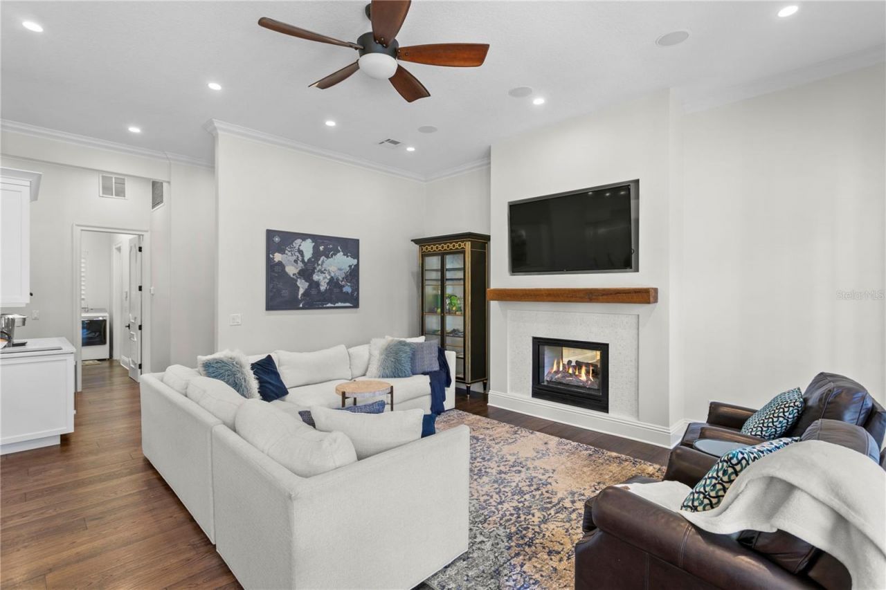 17027 Candeleda De Avila, Tampa, FL 33613 Photo