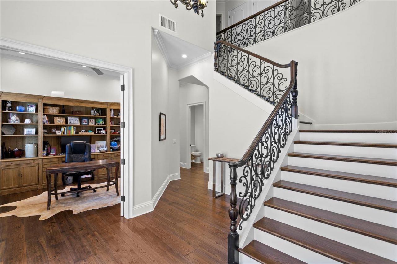 17027 Candeleda De Avila, Tampa, FL 33613 Photo