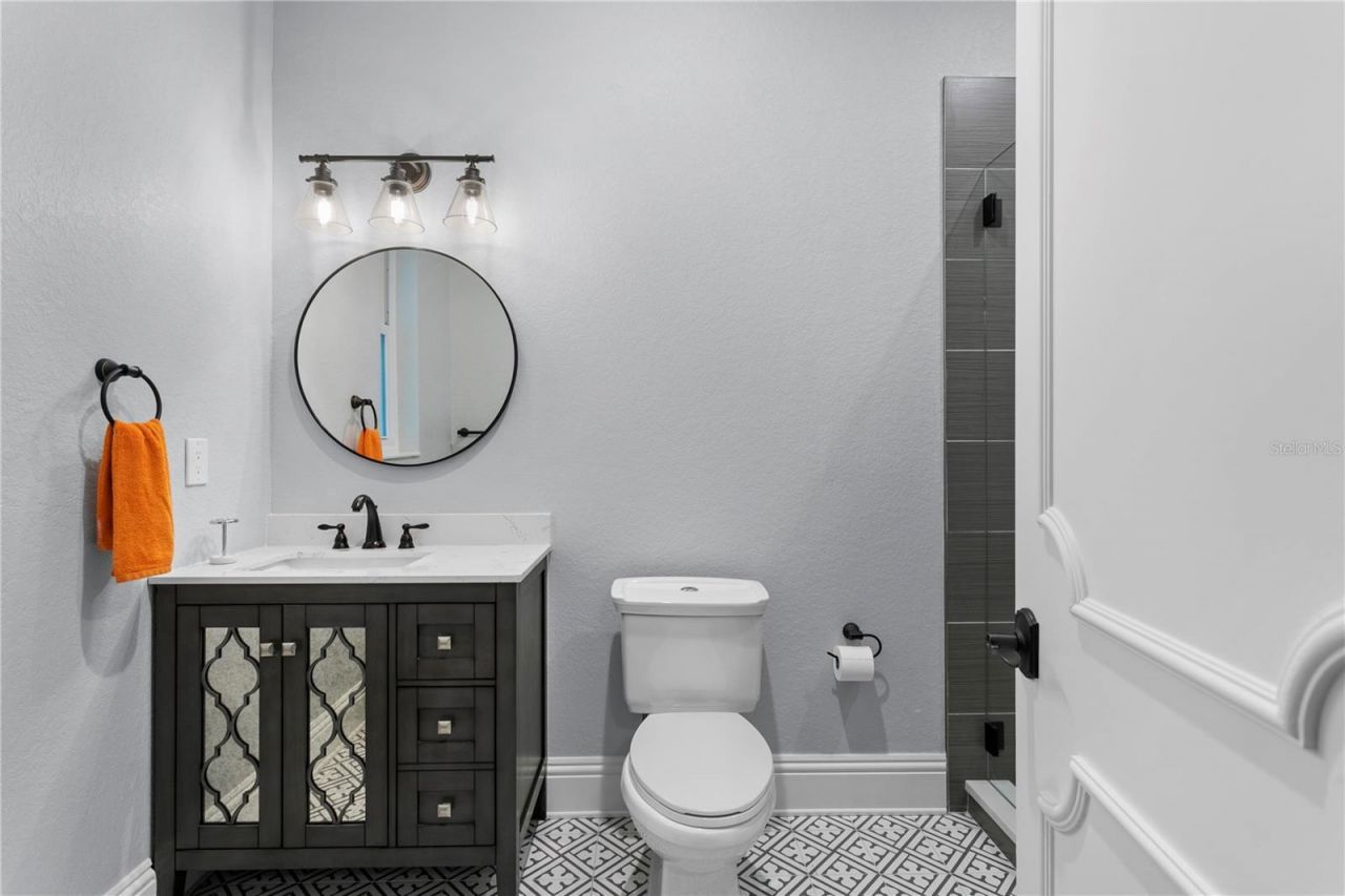 17027 Candeleda De Avila, Tampa, FL 33613 Photo
