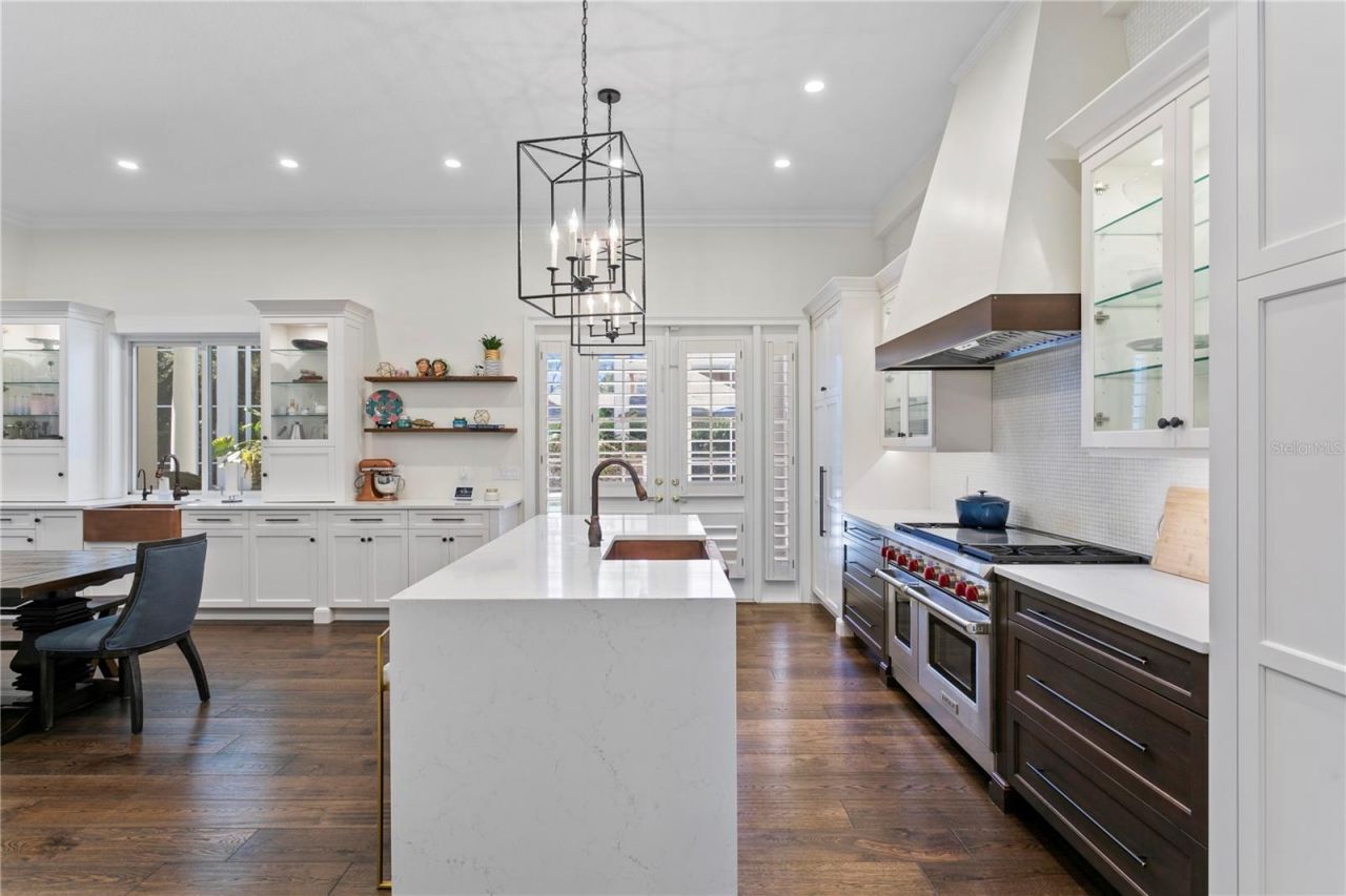 17027 Candeleda De Avila, Tampa, FL 33613 Photo