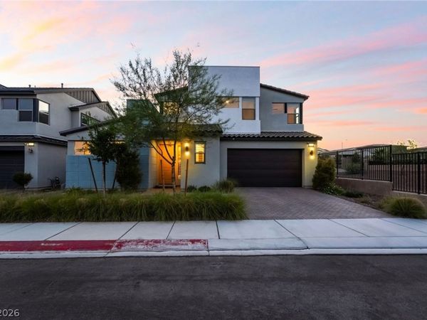 8311 Skye Highlands Street, Las Vegas, NV 89166