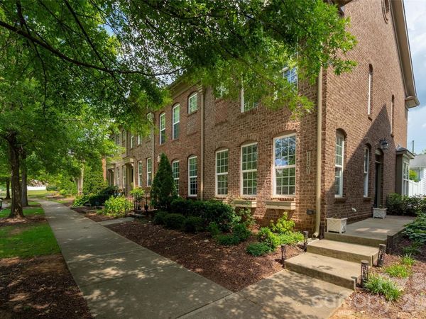 11201 Cedar Walk Lane, Charlotte, NC 28277