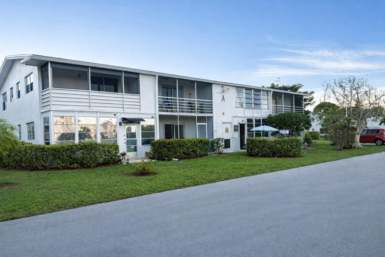 7 Lyndhurst A, Deerfield Beach, FL 33442 Photo