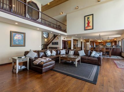 753 Lakeview Avenue, South Lake Tahoe, CA 96150 Photo