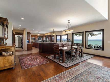 753 Lakeview Avenue, South Lake Tahoe, CA 96150 Photo
