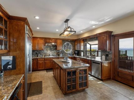 753 Lakeview Avenue, South Lake Tahoe, CA 96150 Photo
