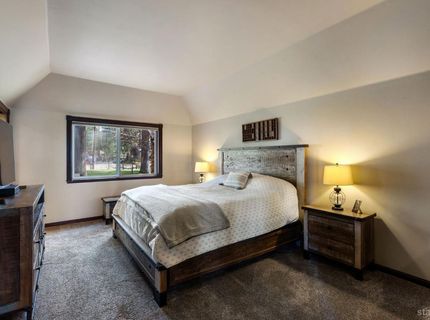 753 Lakeview Avenue, South Lake Tahoe, CA 96150 Photo