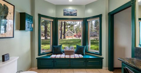 753 Lakeview Avenue, South Lake Tahoe, CA 96150 Photo