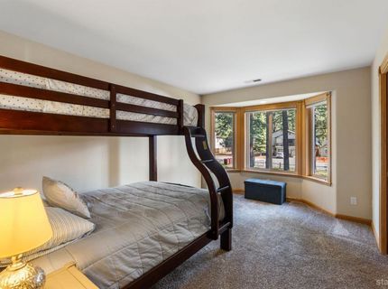753 Lakeview Avenue, South Lake Tahoe, CA 96150 Photo