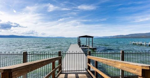 753 Lakeview Avenue, South Lake Tahoe, CA 96150 Photo