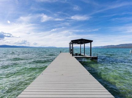 753 Lakeview Avenue, South Lake Tahoe, CA 96150 Photo