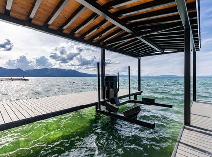 753 Lakeview Avenue, South Lake Tahoe, CA 96150 Photo