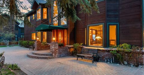 753 Lakeview Avenue, South Lake Tahoe, CA 96150 Photo