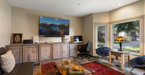 753 Lakeview Avenue, South Lake Tahoe, CA 96150 Photo