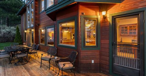 753 Lakeview Avenue, South Lake Tahoe, CA 96150 Photo