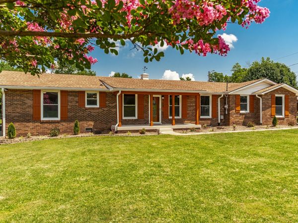 109 Valley View Dr , Old Hickory, TN 37138