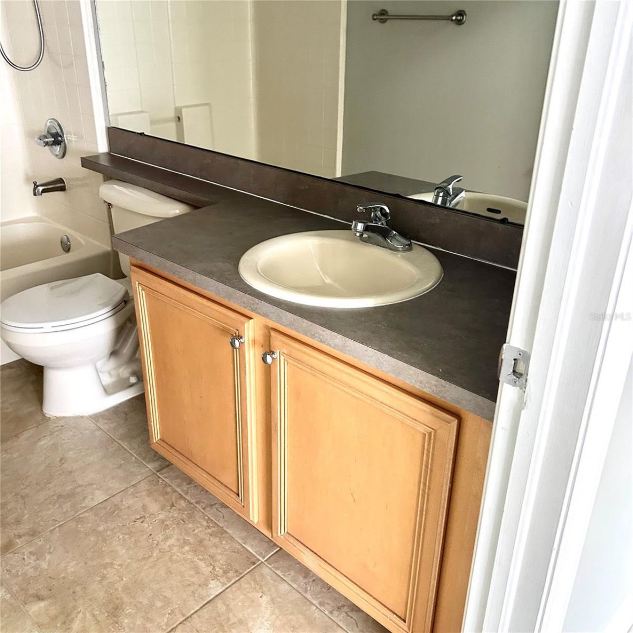 504 Maple Pointe Drive, Seffner, FL 33584 Photo