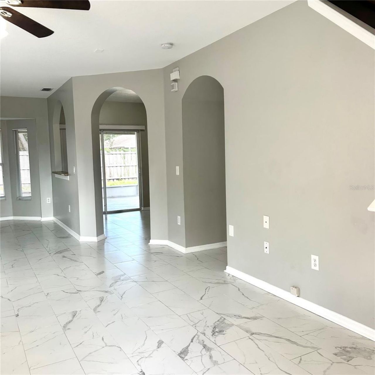 504 Maple Pointe Drive, Seffner, FL 33584 Photo