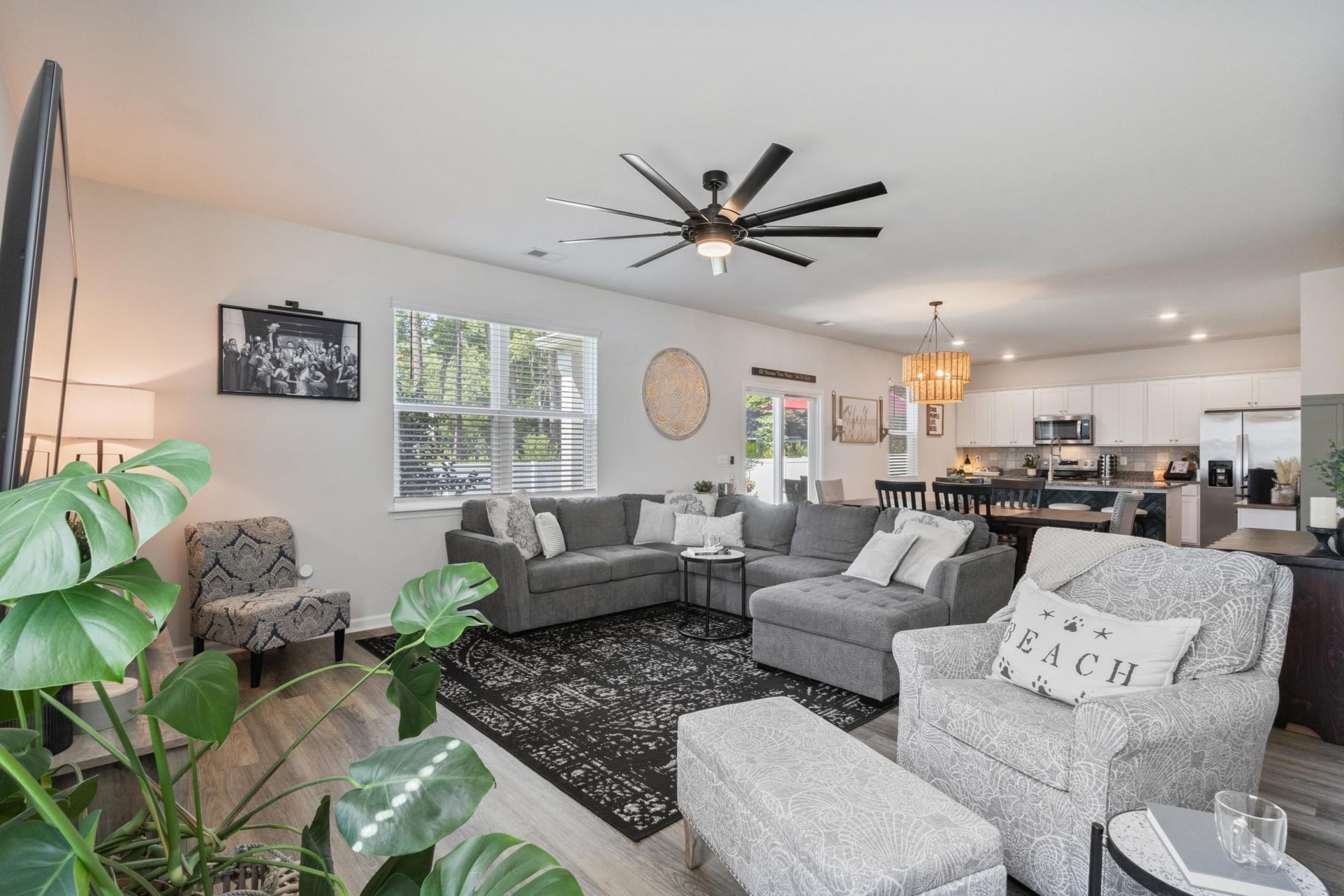 1070 Sennema Circle Photo 18