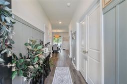 1070 Sennema Circle photo 4