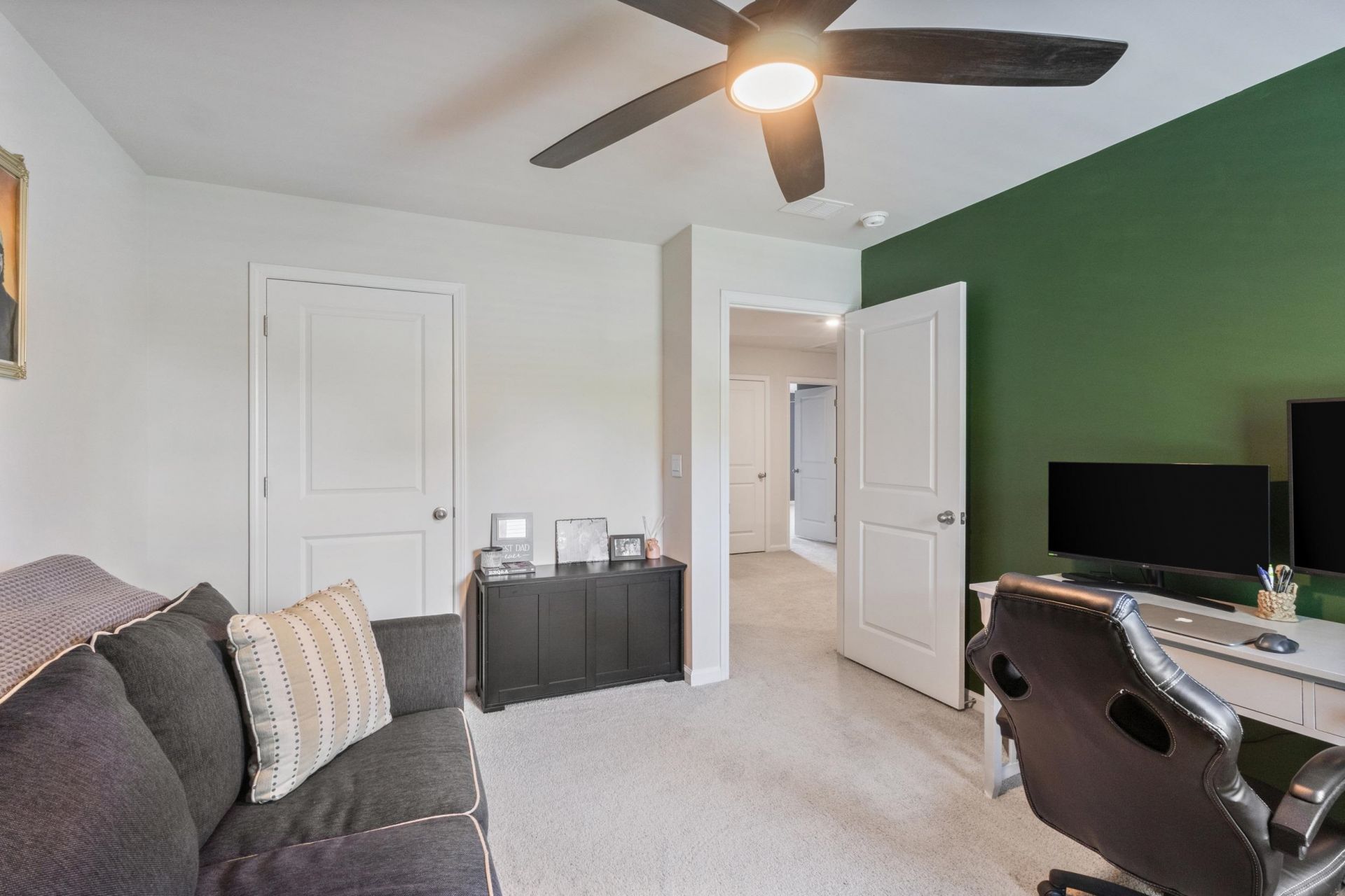 1070 Sennema Circle Photo 34
