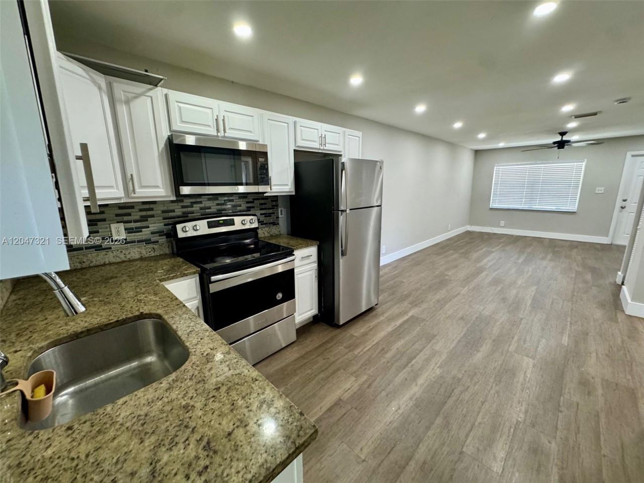 5410 NW 16th St , Unit 1, Lauderhill, FL 33313 Photo