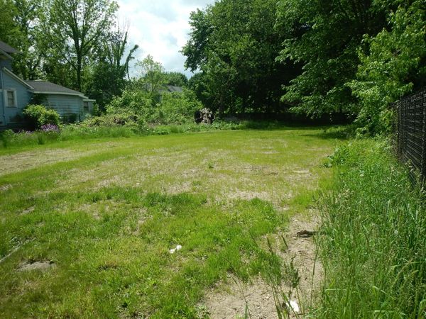1423 N Edwards Street, Kalamazoo, MI 49007