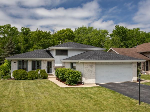 3136 Rosiclaire Court , South Chicago Heights, IL 60411