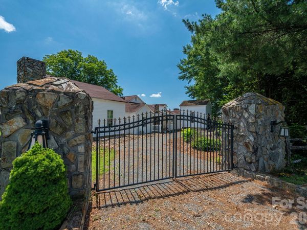 1387 George Brown Road, Crouse, NC 28033