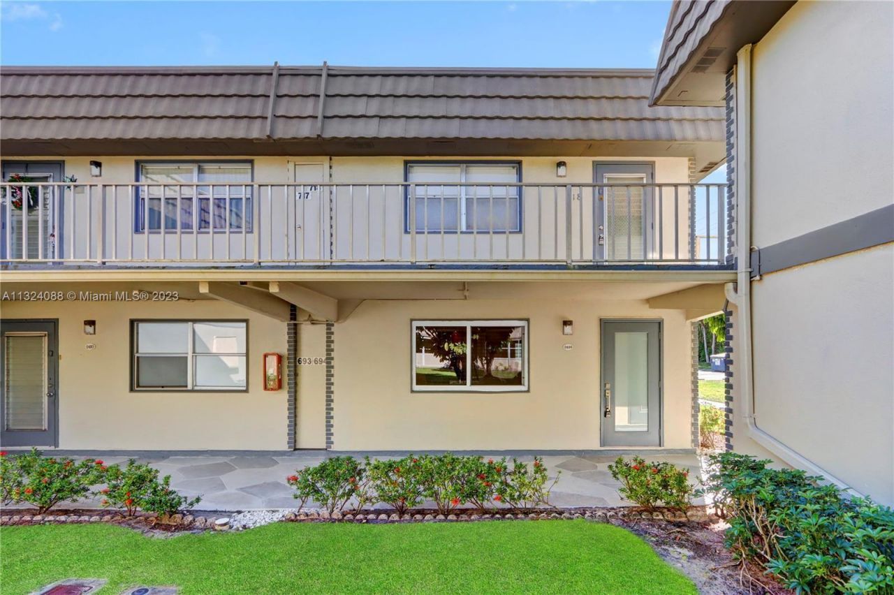 694 Brittany Park, Unit O, Delray Beach, FL 33446 Photo
