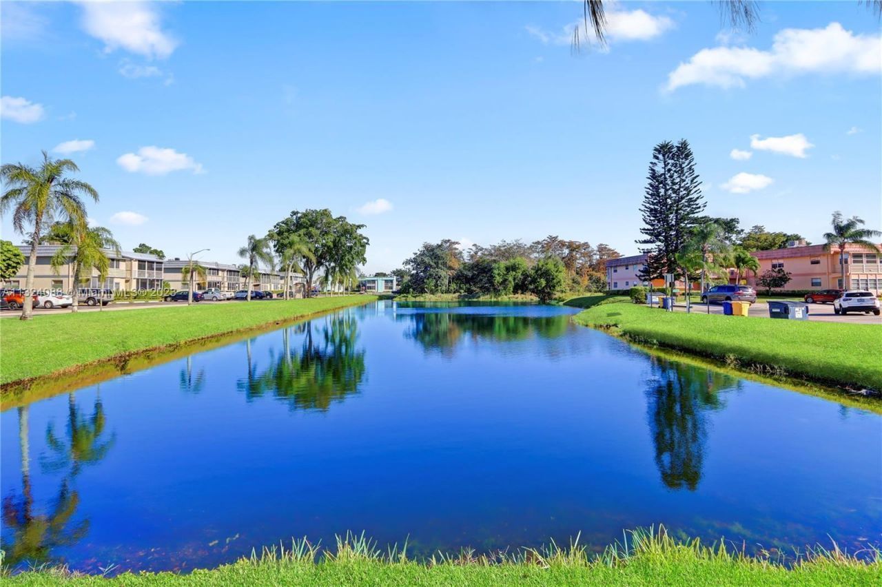 694 Brittany Park, Unit O, Delray Beach, FL 33446 Photo