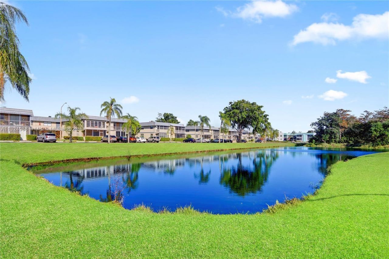 694 Brittany Park, Unit O, Delray Beach, FL 33446 Photo