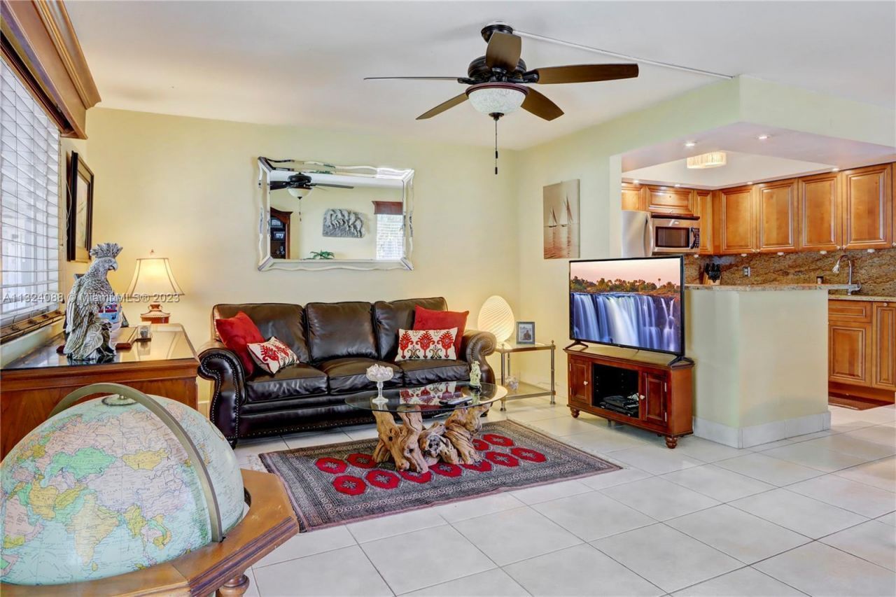 694 Brittany Park, Unit O, Delray Beach, FL 33446 Photo