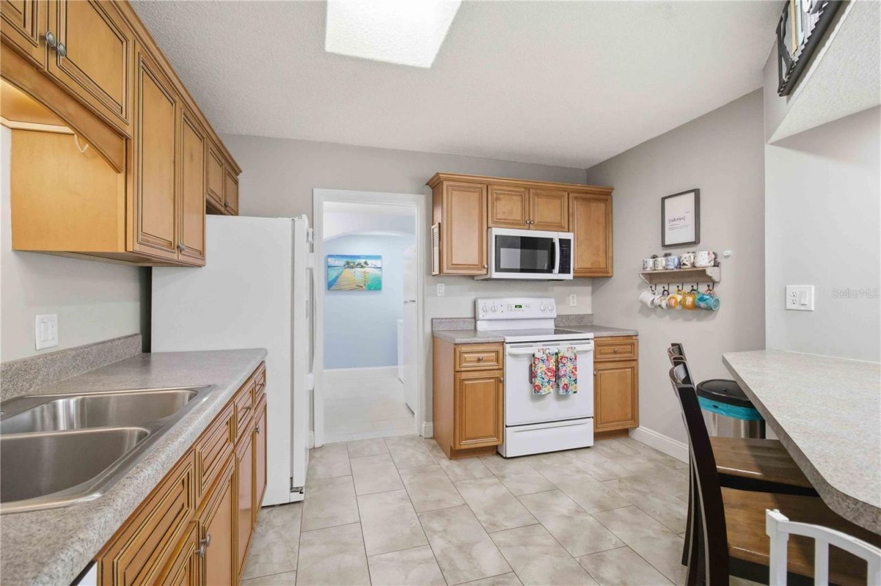 6116 Dartmouth Drive, Bradenton, FL 34207 Photo