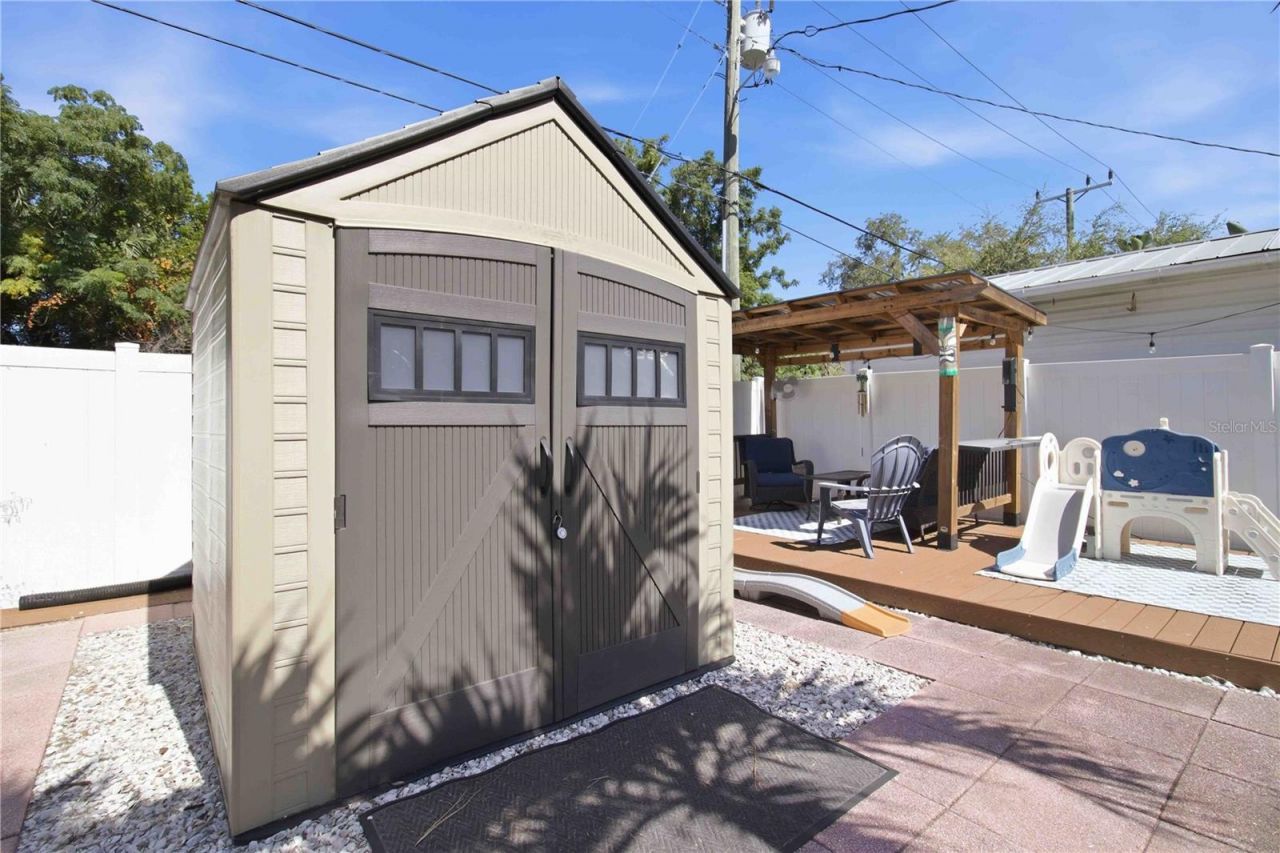 6116 Dartmouth Drive, Bradenton, FL 34207 Photo