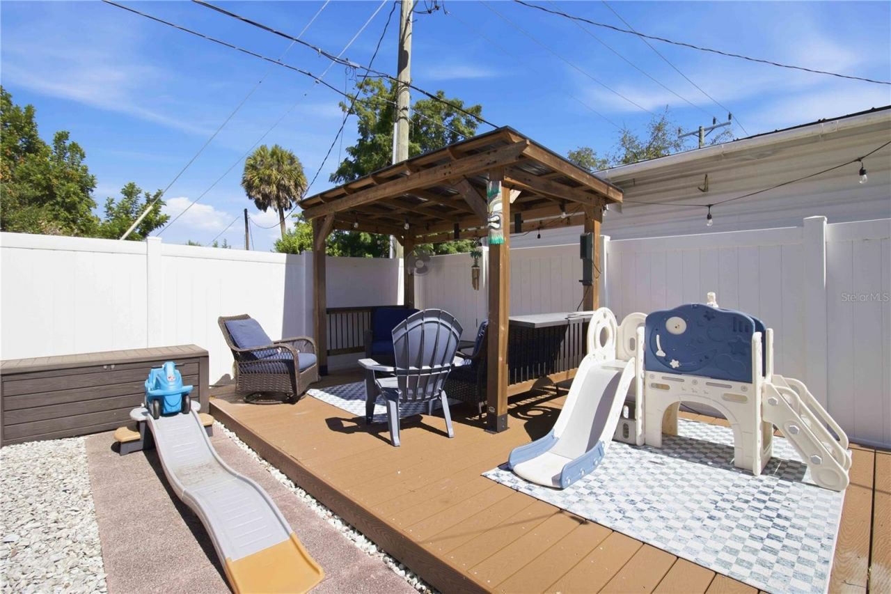 6116 Dartmouth Drive, Bradenton, FL 34207 Photo