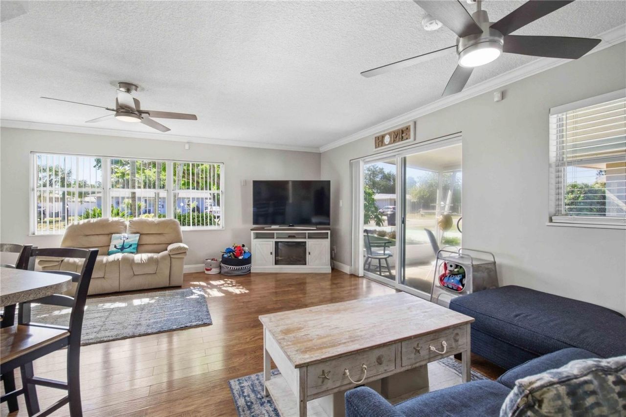 6116 Dartmouth Drive, Bradenton, FL 34207 Photo