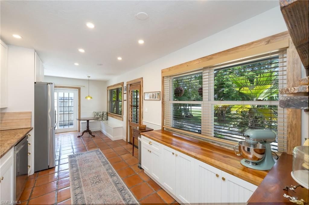 1248 Frank Whiteman Blvd, Naples, FL 34103 Photo