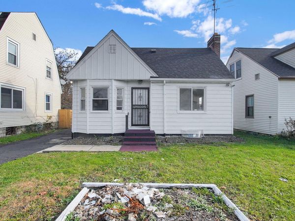 2204 Medina Avenue , Columbus, OH 43211
